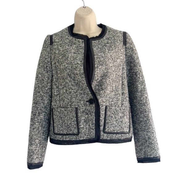 Vince Women’s Sz 4 Grey Tweed Boucle Button Jacket with Black Leather Trim - Picture 3 of 11